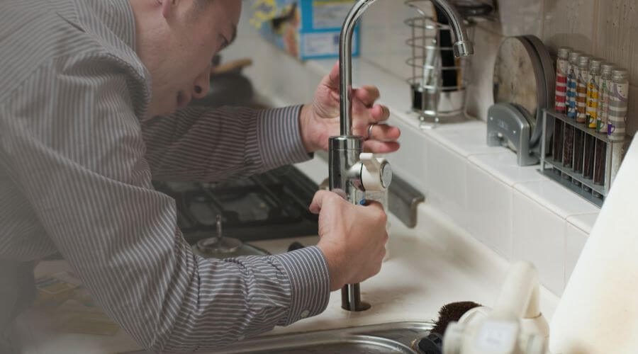 Local water heater installation in Gem, KS